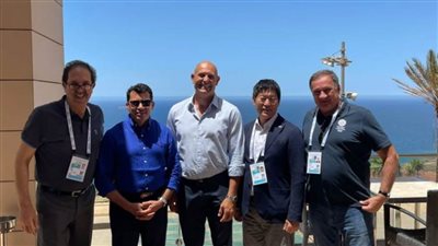 وزير الرياضة يلتقي رئيسي اتحادي اللجان الأولمبية الأوروبية والإفريقية بمدينة وهران بالجزائر