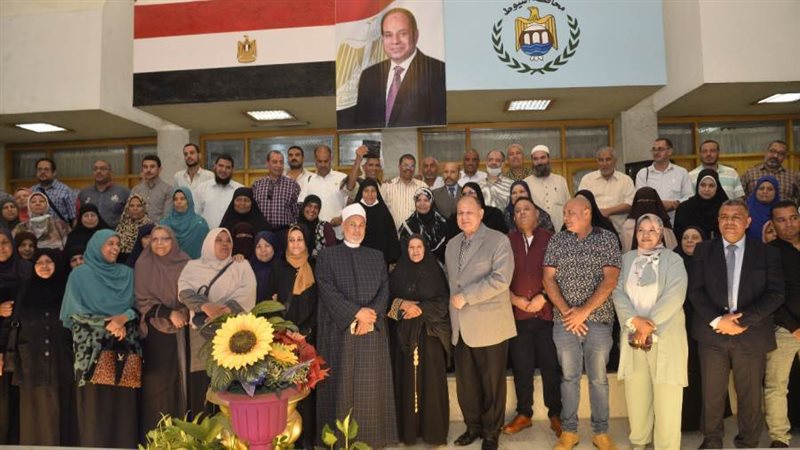 محافظ أسيوط يشهد