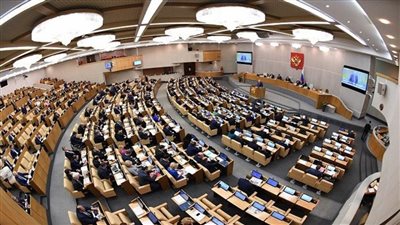 تعديلات تشريعية روسية تُعرض كل من يغادر البلاد ويحمل أسرار الدولة للسجن