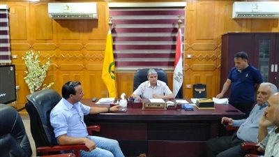 رئيس مركز ومدينة الحسنة يستقبل المواطنين للاستماع إلى مشاكلهم    