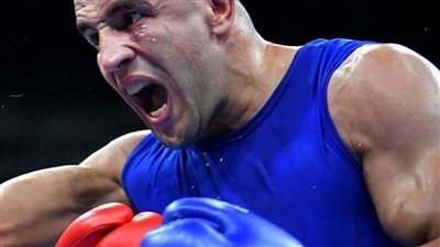 عبدالرحمن عرابي بطل الملاكمة يتأهل لربع نهائي وزن 81 كجم