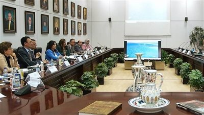 العناني: نعمل على تحويل المنشآت الفندقية بشرم الشيخ إلى خضراء 