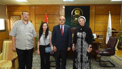 جامعة أسيوط تكرم مارثا صموئيل ابنة الجامعة لتصدرها المركز الأول على مستوى الجمهورية 