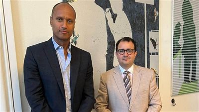 السفير المصري يسلم دعوة رسمية إلى رئيسة وزراء الدنمارك لحضور قمة COP27