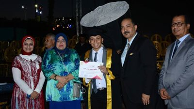 جامعة أسيوط تشهد حفل تخريج طلاب كلية التربية النوعية الدفعة الـ 29