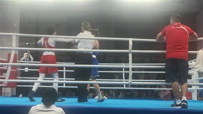 يمنى عياد تضمن ميدالية تاريخية للملاكمة النسائية المصرية في ألعاب البحر المتوسط