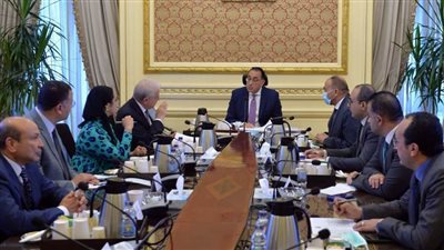 رئيس الوزراء يتابع الموقف التنفيذي للمشروعات الجاري تنفيذها بمدينة شرم الشيخ
