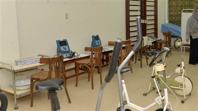 محافظ أسيوط يشيد بمصنع الأطراف الصناعية والأجهزة التعويضية