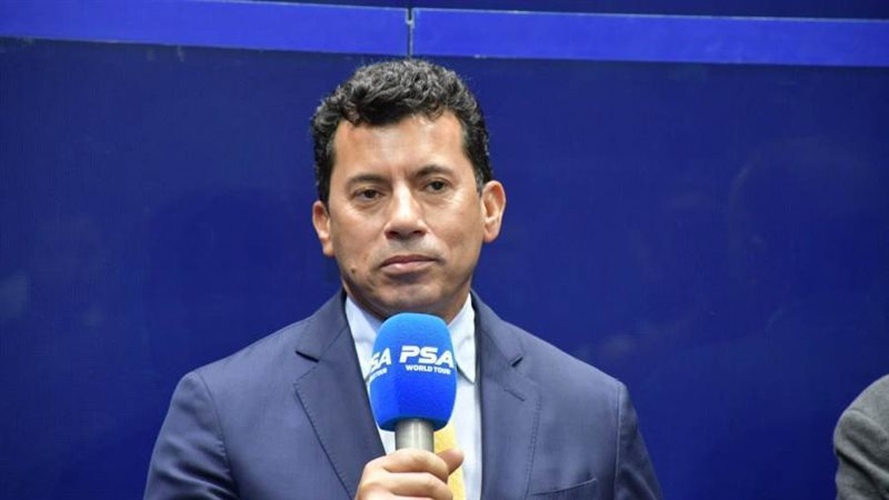 د. أشرف صبحى