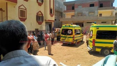 إصابة عدد من الطلاب بانهيار سقف خشبي عليهم بكفر الشيخ