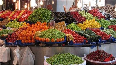 سعر الخضروات والفاكهة اليوم الأربعاء في سوق العبور