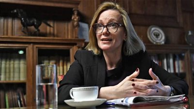 موسكو تستدعي السفيرة البريطانية وتسلمها احتجاجا شديد اللهجة