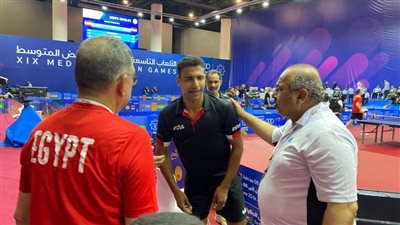 عمر عصر يتوج بفضية فردي تنس الطاولة في دورة ألعاب البحر المتوسط
