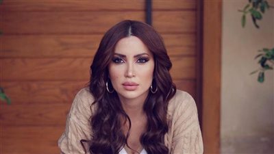 صورة تكشف خطوبة نسرين طافش