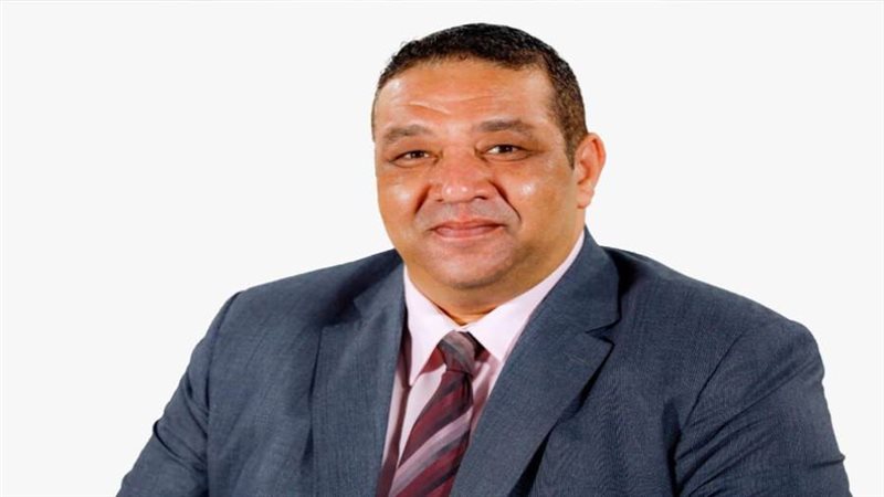 النائب محمد عزمى