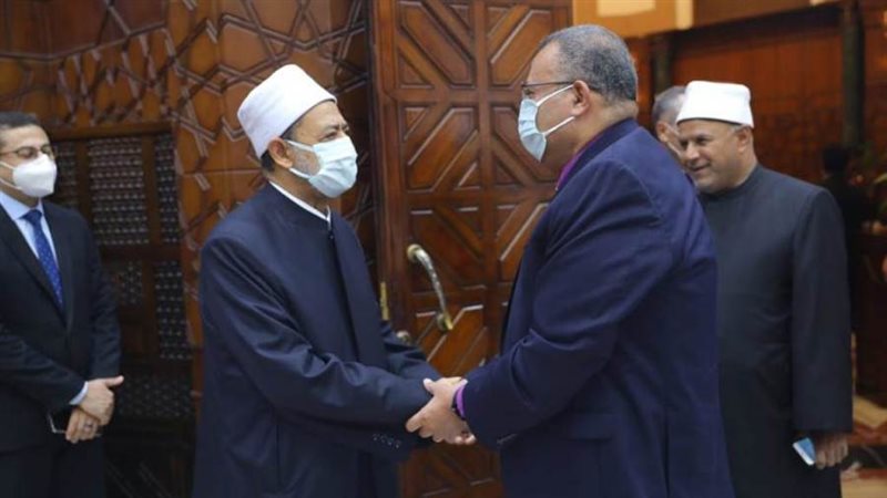 شيخ الأزهر والقس