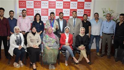 المصريين الأحرار يستقبل وفودا شبابية لمناقشة رؤيته في الحوار الوطني