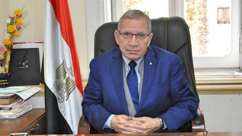 الدكتور محمد مجاهد