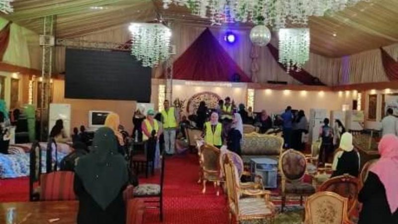 معرض أثاث بالمجان