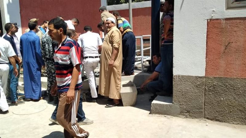 انتشال جثث الضحايا