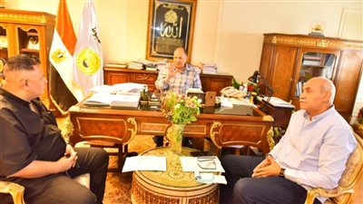 محافظ أسيوط يوجه بالتوسع في فتح شوادر ومنافذ جديدة لبيع اللحوم بأسعار مخفضة