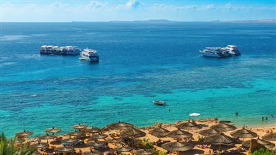 وزير السياحة والآثار يشكل لجنة وزارية لمتابعة استعدادات المنشآت لمؤتمر المناخ