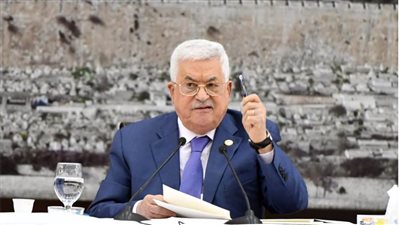 الرئيس الفلسطيني يصل الجزائر للمشاركة في احتفالات الذكرى الستين للاستقلال