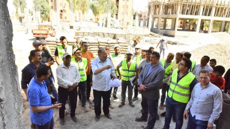 محافظ أسيوط يتفقد