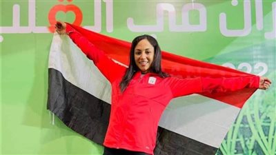 رسالة خاصة من مو صلاح للعداءة الذهبية بسنت حميدة