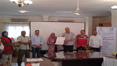 تدريب الرائدات الريفيات على تقديم الإسعافات الأولية بالشيخ زويد 