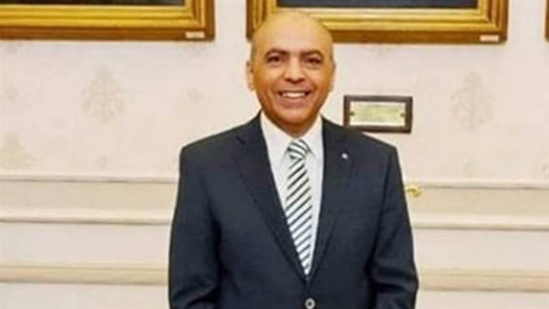 الدكتور جمال أبو