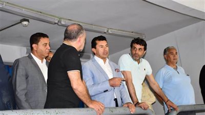 وزير الرياضة يتابع استعدادات استضافة بطولة العالم للسلاح للرجال والسيدات