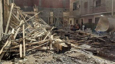 إزالة عدد من حالات البناء المخالفة في المهد بمركزي سمالوط وبني مزار