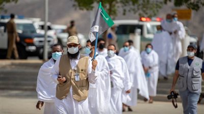 الكشافة يتنافسون في خدمة حجاج بيت الله على صعيد عرفات