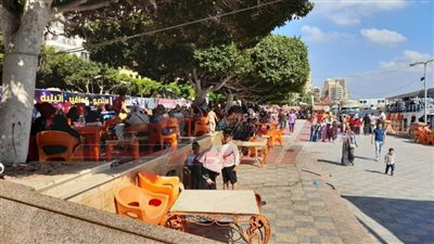 إقبال كبير على الرحلات النيلية وحديقة الأسرة والطفولة والحيوان بكفر الشيخ