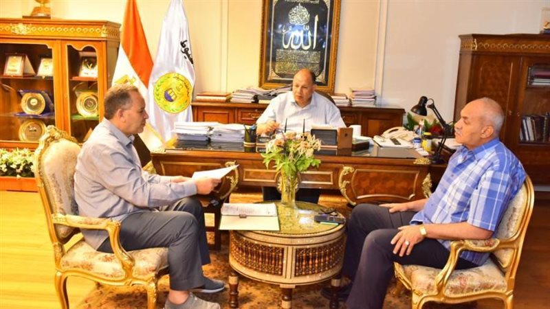 محافظ أسيوط يوافق