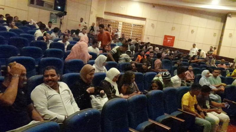 جانب من العروض