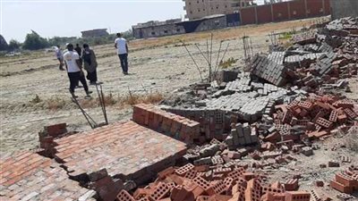 التصدي لتعديات على أرض زراعية وإزالتها بالقنطرة غرب 