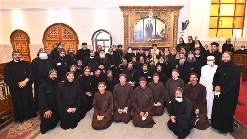 البابا تواضروس يطيب