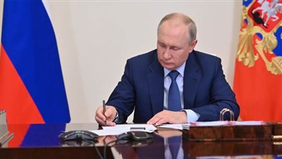 الرئيس الروسي يوقع قانونًا لضبط القواعد الضريبية لتداول العملات المشفرة