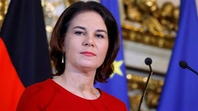 وزيرة خارجية ألمانيا تستبعد تخفيف العقوبات المفروضة على روسيا