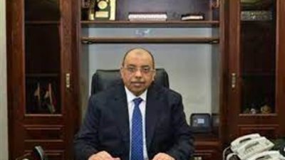 وزير التنمية المحلية يتابع تنفيذ تعريفة الركوب الجديدة لوسائل النقل الجماعي والسرفيس بالمحافظات