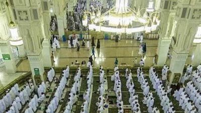 شؤون الحرمين تخصص 36 مصلى داخل المسجد الحرام لأداء صلاة الجمعة