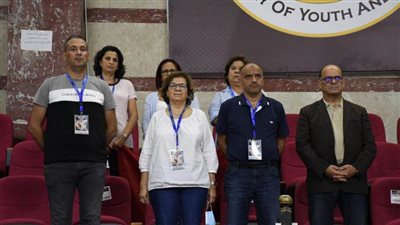 سفير تونس يؤازر منتخب بلاده أمام الرأس الأخضر بأمم إفريقيا لليد	