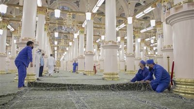 أعمال وجهود مستمرة ‬للعناية بالمسجد النبوي وتطهيره لخدمة المصلين والزائرين