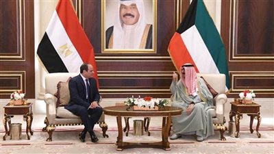 الرئيس السيسي يلتقي الشيخ مشعل ولي العهد الكويتي 
