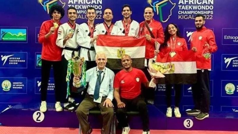 منتخب مصر للبومزا
