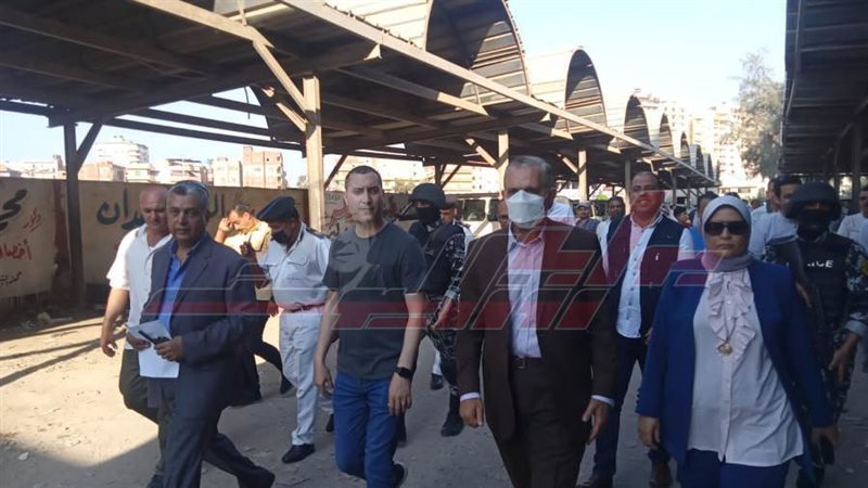 جولة المحافظ