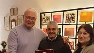 أول ظهور للفنان يوسف فوزي بعد مرضه واعتزاله الفن 