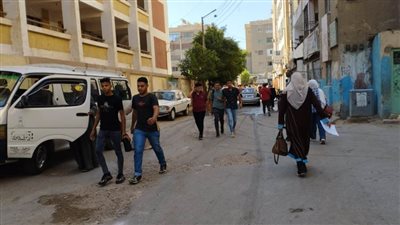 علم النفس والجيولوجيا.. يرسمان الفرحة على وجوه طلاب الثانوية العامة بالمنيا